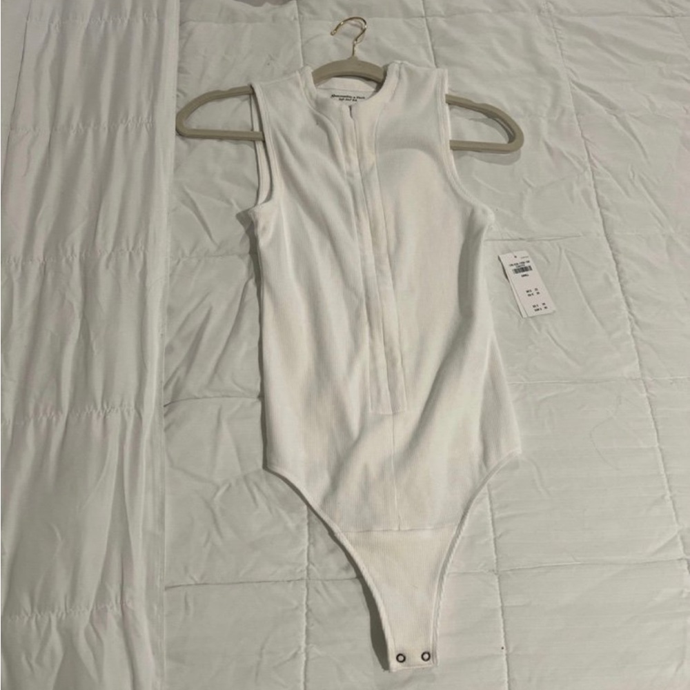 Abercrombie & Fitch zip tank bodysuit